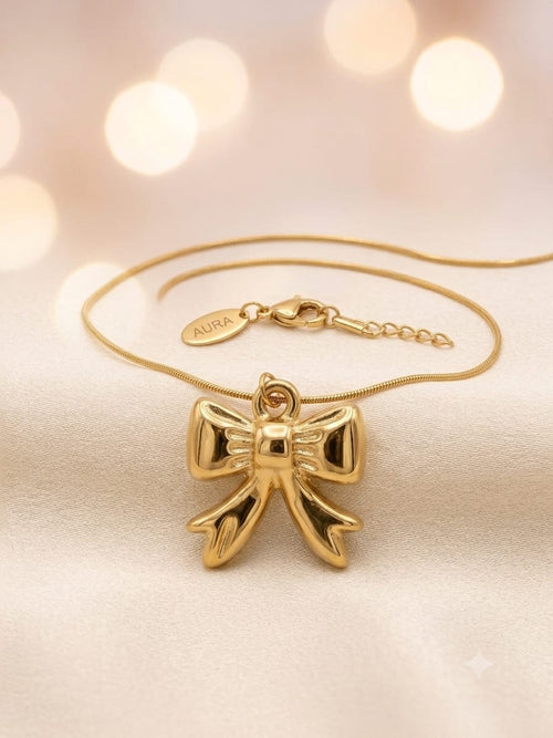 Elegant Golden Bow Pendant Necklace