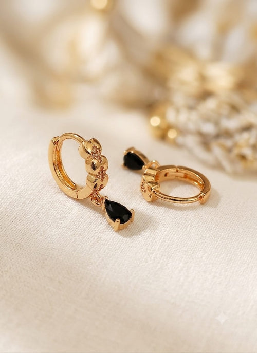 Black Teardrop Heart Pattern Gold Huggie Earrings