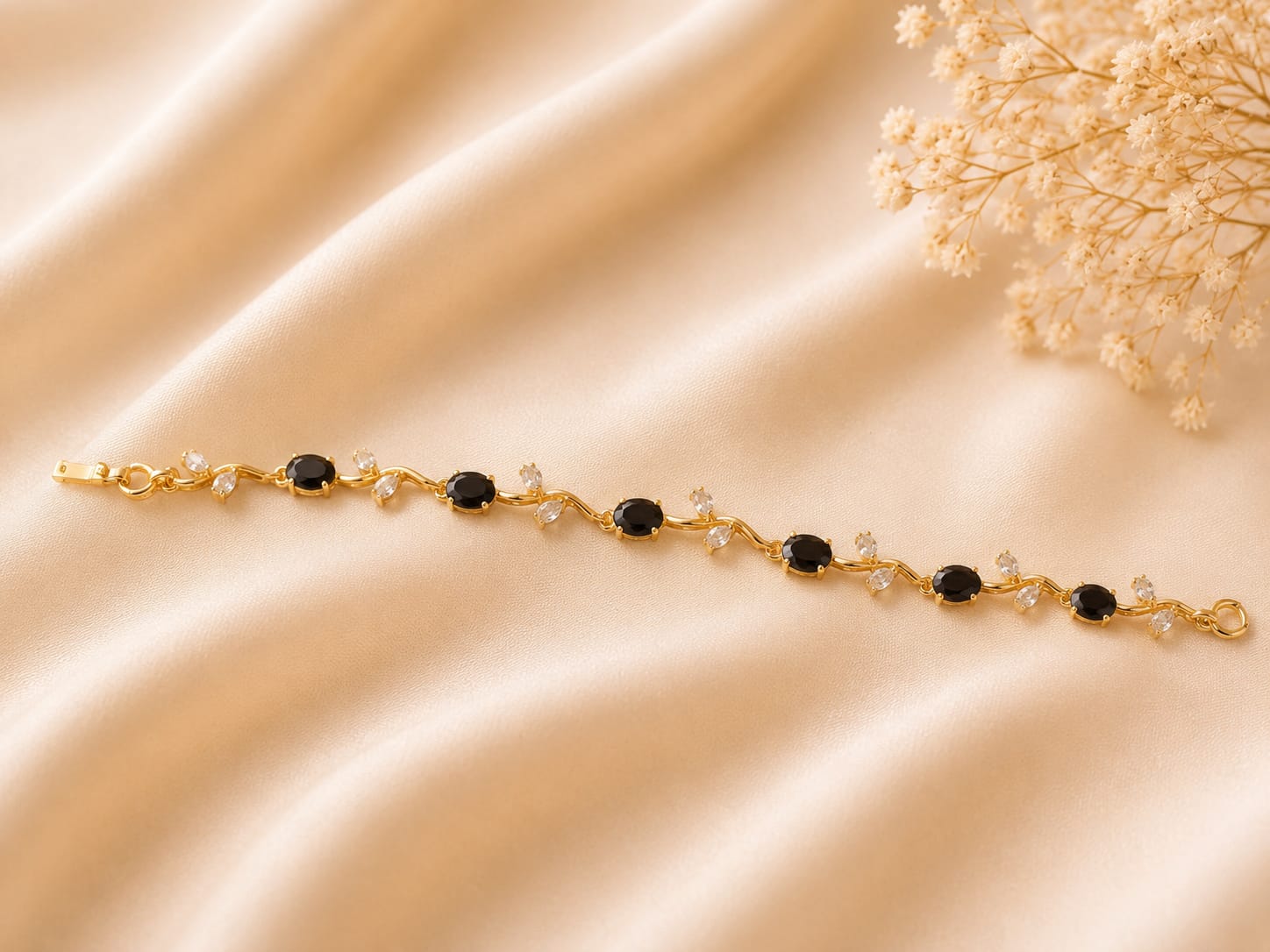 Tulip Black Crystal Bracelet
